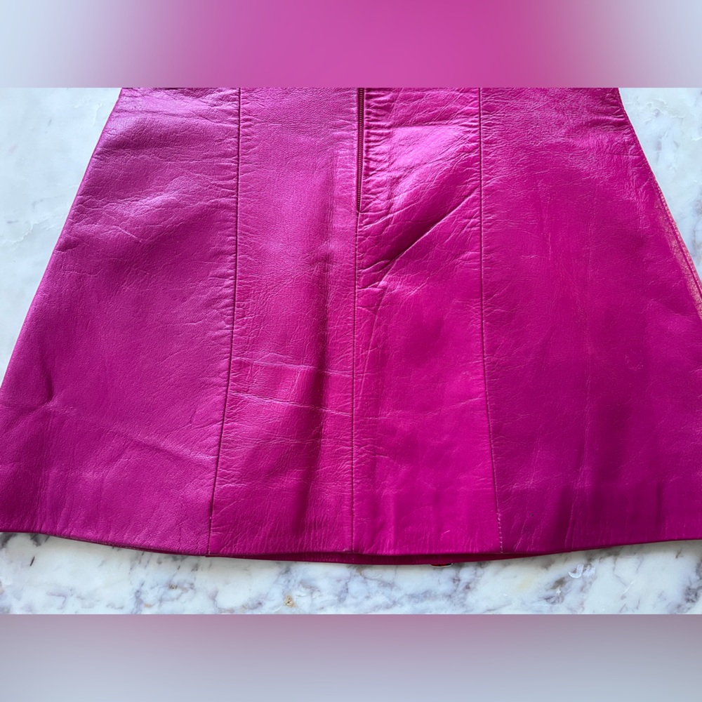 Leather MISCREANTS London CUPID DRESS in Fuchsia Pink - Picture 7 of 14